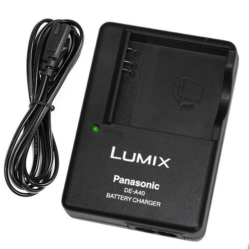 Зарядное устройство Panasonic DE-A40 для аккумуляторов Panasonic DMW-BCE10/10E