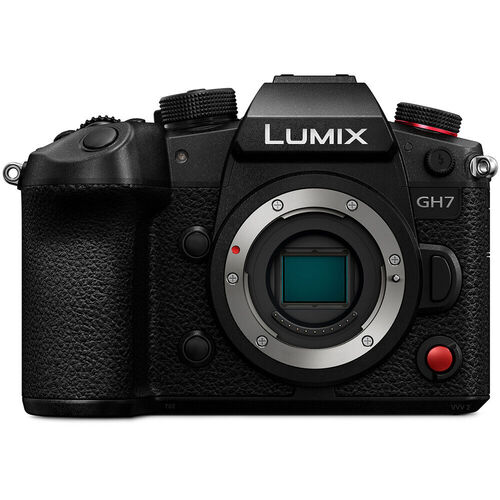 Фотоаппарат Panasonic Lumix DC-GH7 Body