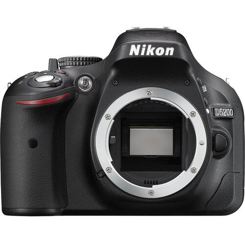 Фотоаппарат Nikon D5200 Body, черный