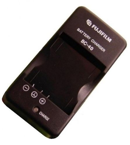 Зарядное устройство Fujifilm BC-40
