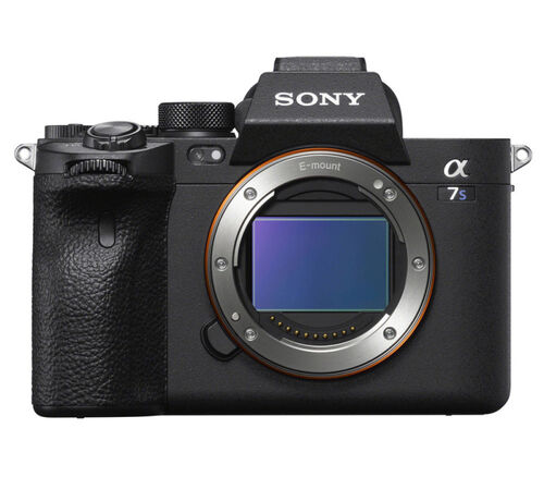 Фотоаппарат Sony Alpha ILCE-7SM3 с объективом FE PZ 28-135mm f/4 G OSS, черный