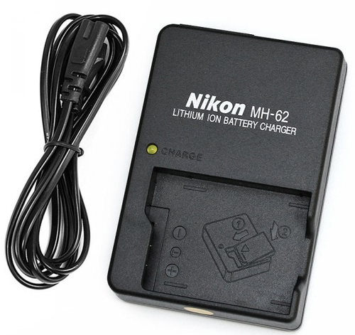 Зарядное устройство Nikon MH-62 для аккумулятора Nikon EN-EL8