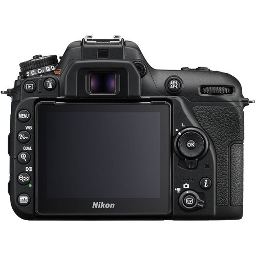 Фотоаппарат Nikon D7500 Kit AF-S DX NIKKOR 18-105mm 1:3.5-5.6 G ED VR, черный