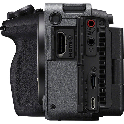 Видеокамера Sony ILME-FX30 с объективом E 10-20mm f/4 PZ G