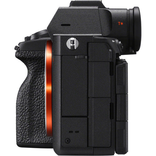 Фотоаппарат Sony Alpha ILCE-7RM V (ILCE-7RM5) с объективом FE 35mm f/1.4 GM