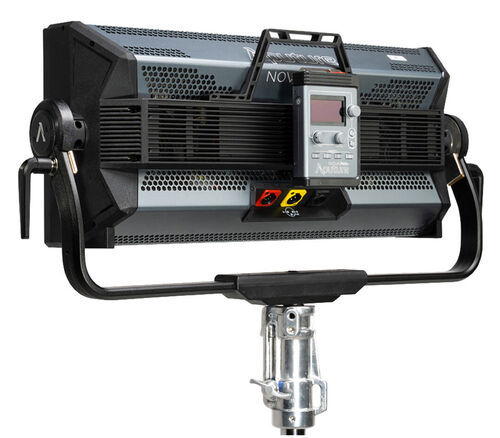Осветитель Aputure NOVA P600c Kit, светодиодный, RGBWW, 600 Вт, с кейсом
