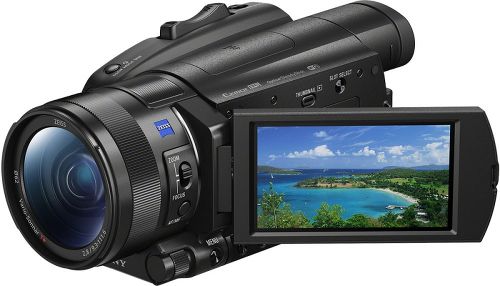 Видеокамера Sony FDR-AX700