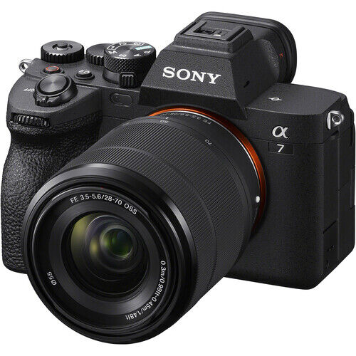 Фотоаппарат Sony A7 IV (ILCE-7M4) с объективом FE 28-70mm f/3,5-5,6 OSS